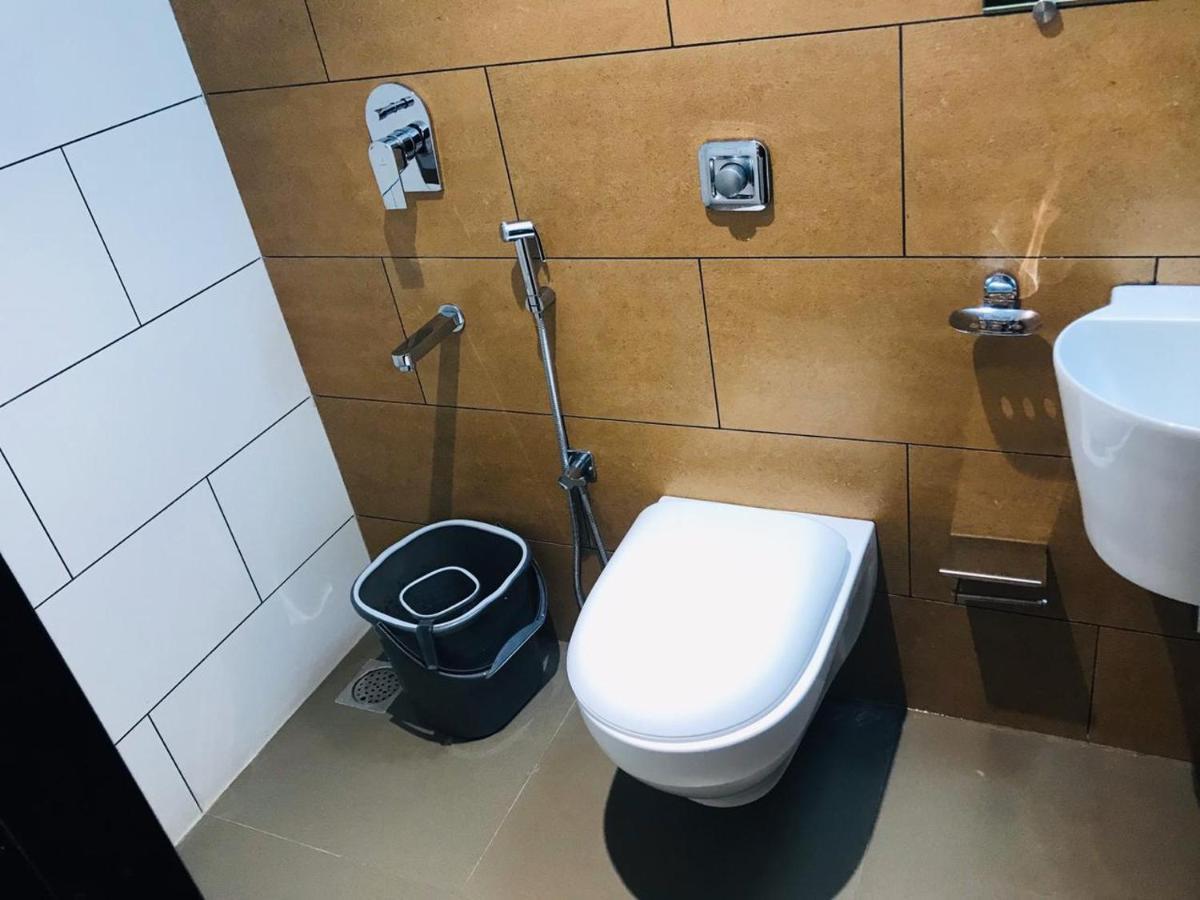 Hotel Flora Suites - Fort Mumbai Eksteriør bilde